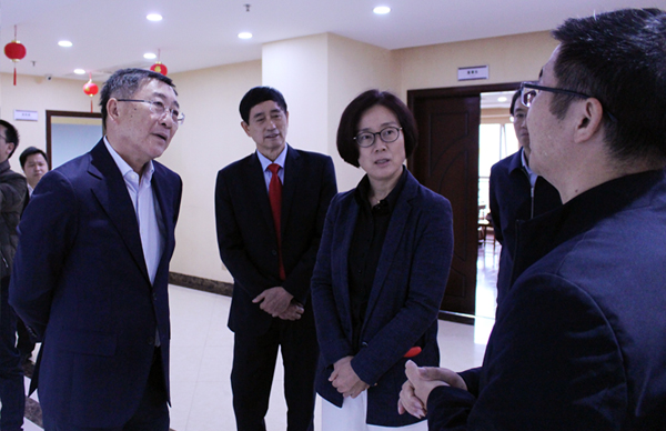 江西省委常委、贛州市委書記吳忠瓊蒞臨我司調(diào)研指導工作